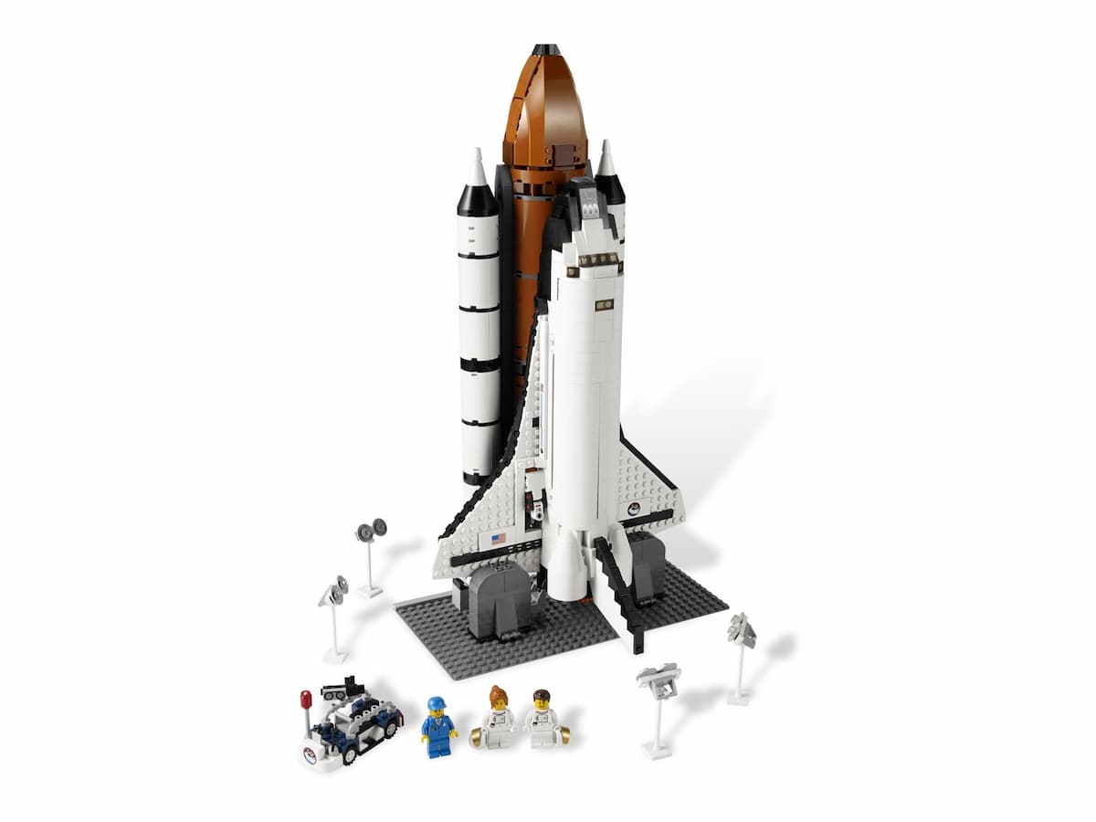 Shuttle Expedition LEGO set (#10231-1, 2011)