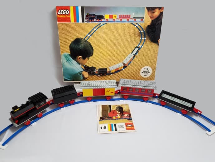 Deluxe Motorized Train Set LEGO set (#116-2, 1968)