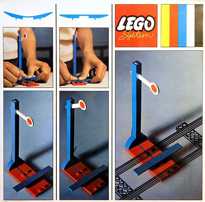 2 Signals with Automatic Stop / Go Attachment LEGO set (#156-1, 1968)