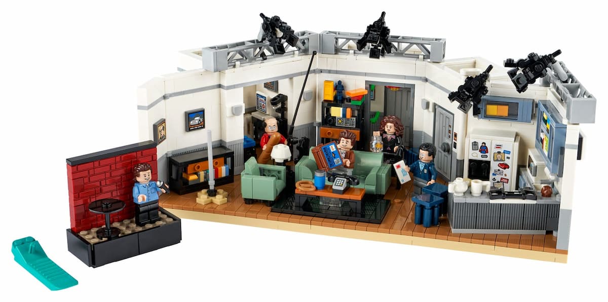 Seinfeld LEGO set (#21328-1)