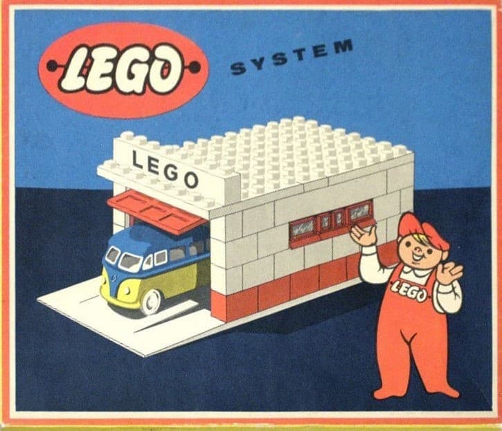 Garage and Van LEGO set (#236-2, 1957)