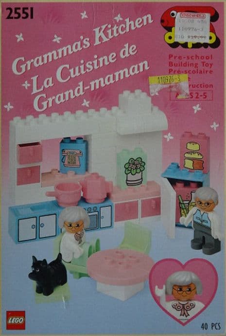 Grandma's Kitchen LEGO set (#2551-1)