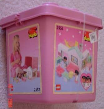 Family Home Bucket LEGO set (#2552-1)