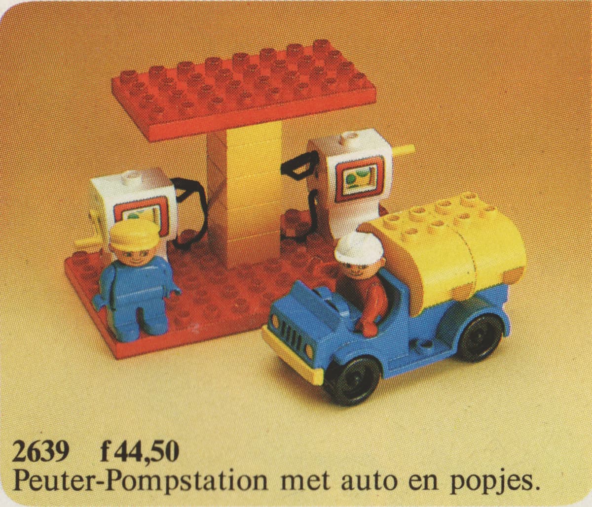 Petrol Station (Gas Station) LEGO set (#2639-1)