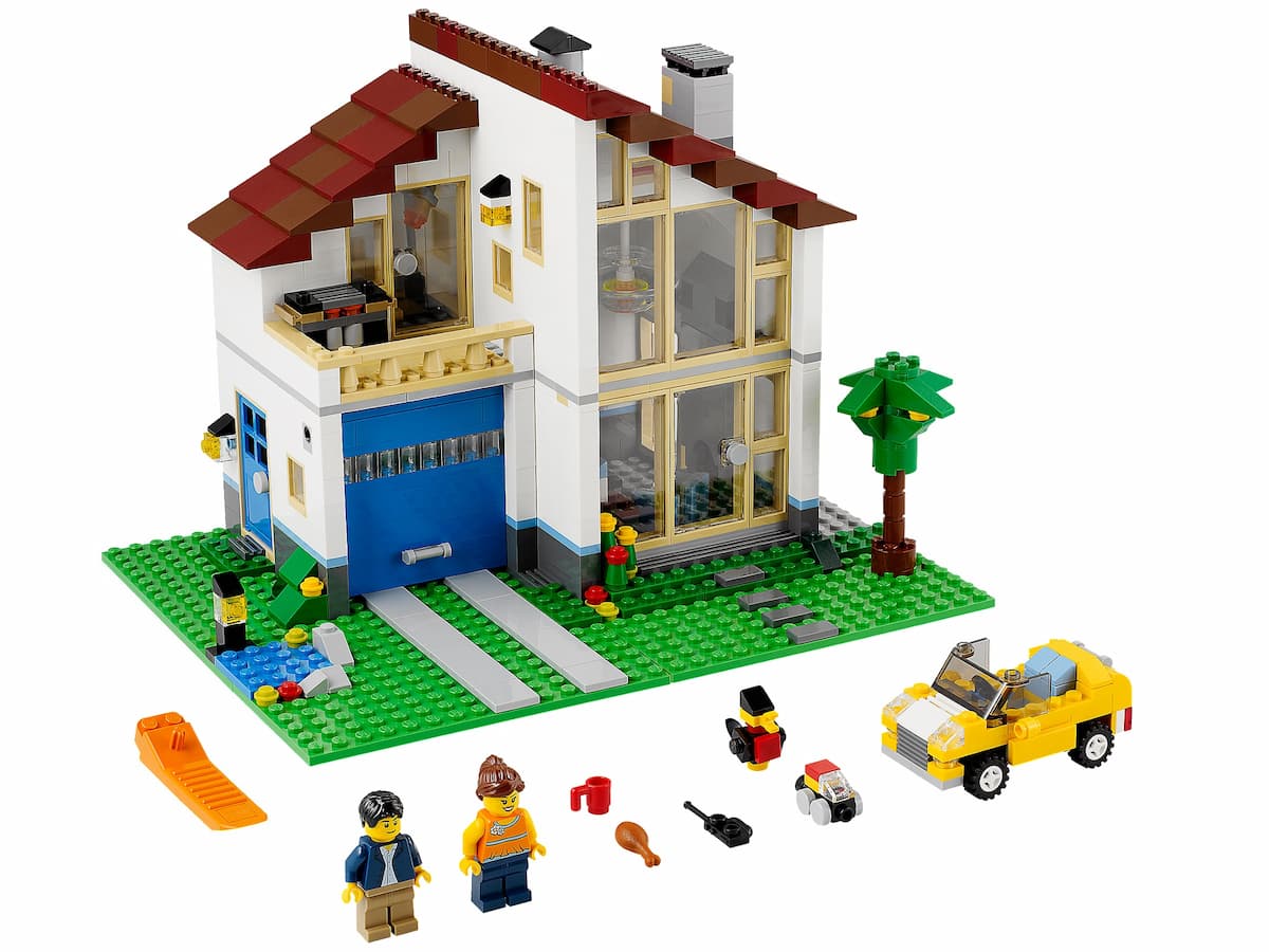 Family House LEGO set (#31012-1, 2013)