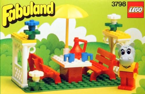 Hanna's Garden LEGO set (#3798-1)
