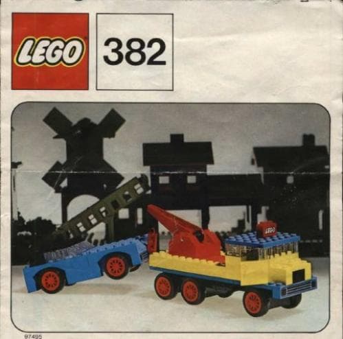 Breakdown Truck and Car LEGO set (#382-1)