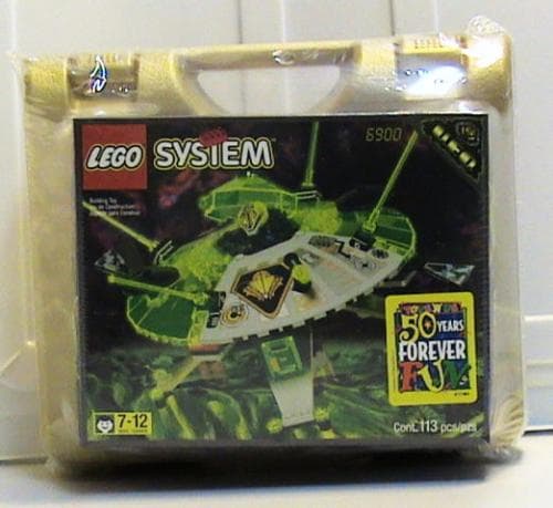 Cyber Saucer TRU 50 Years Forever Fun Bundle LEGO UFO set (#4117463-1, 1997)