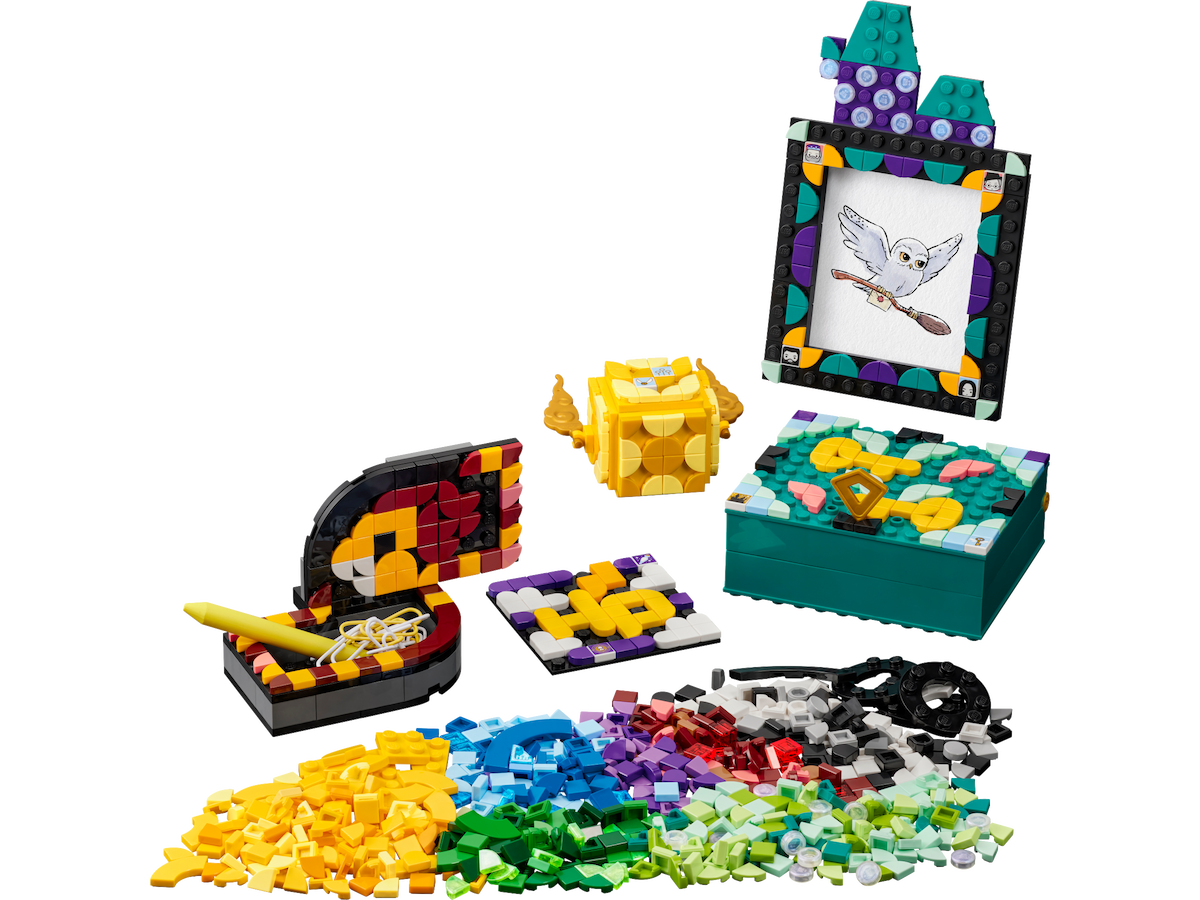 Hogwarts Desktop Kit LEGO set (#41811-1)