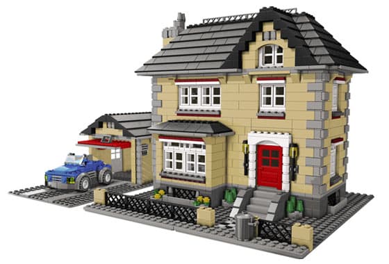 Model Town House LEGO set (#4954-1, 2007)