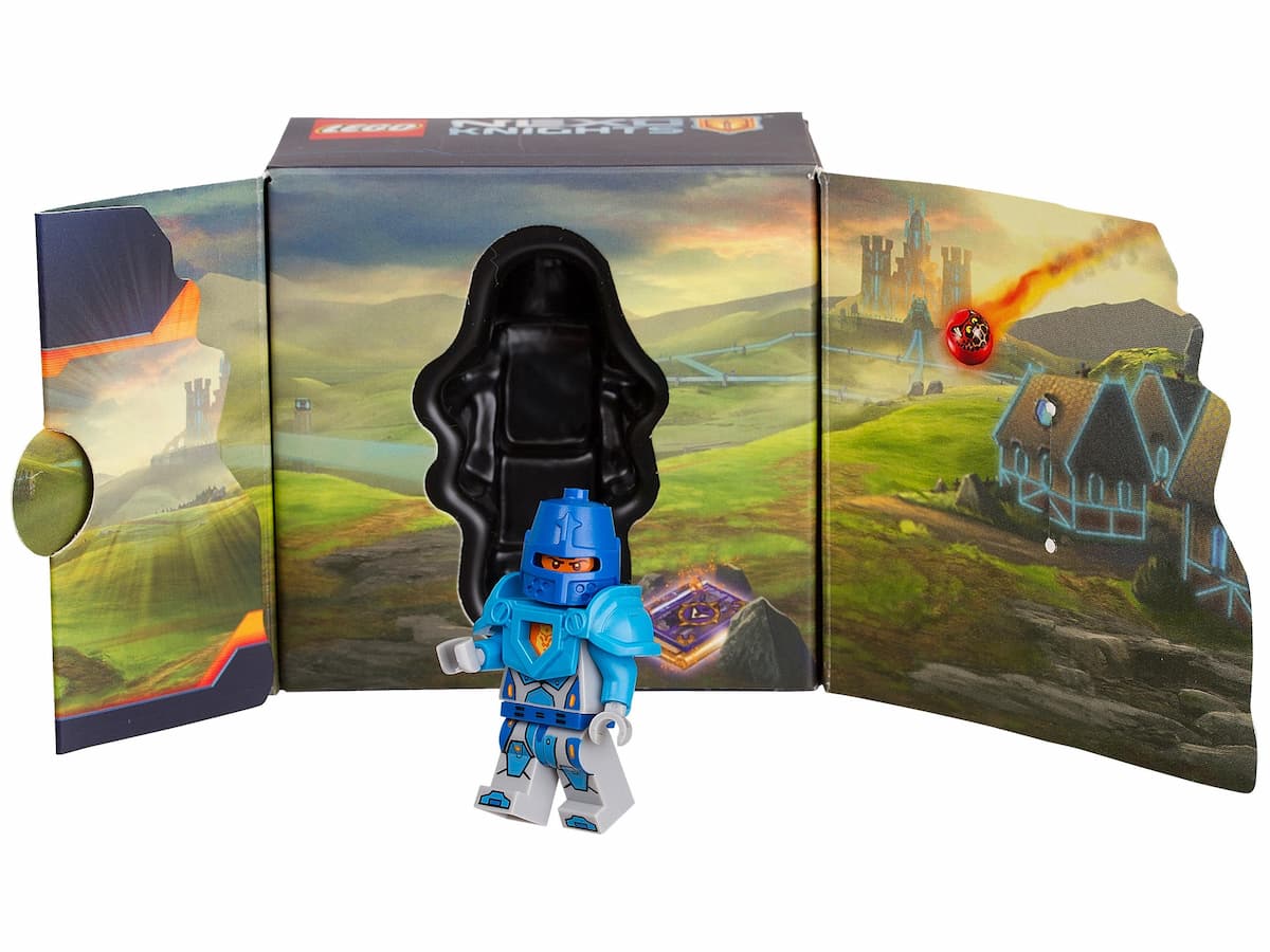 King's Guard LEGO set (#5004390-1)