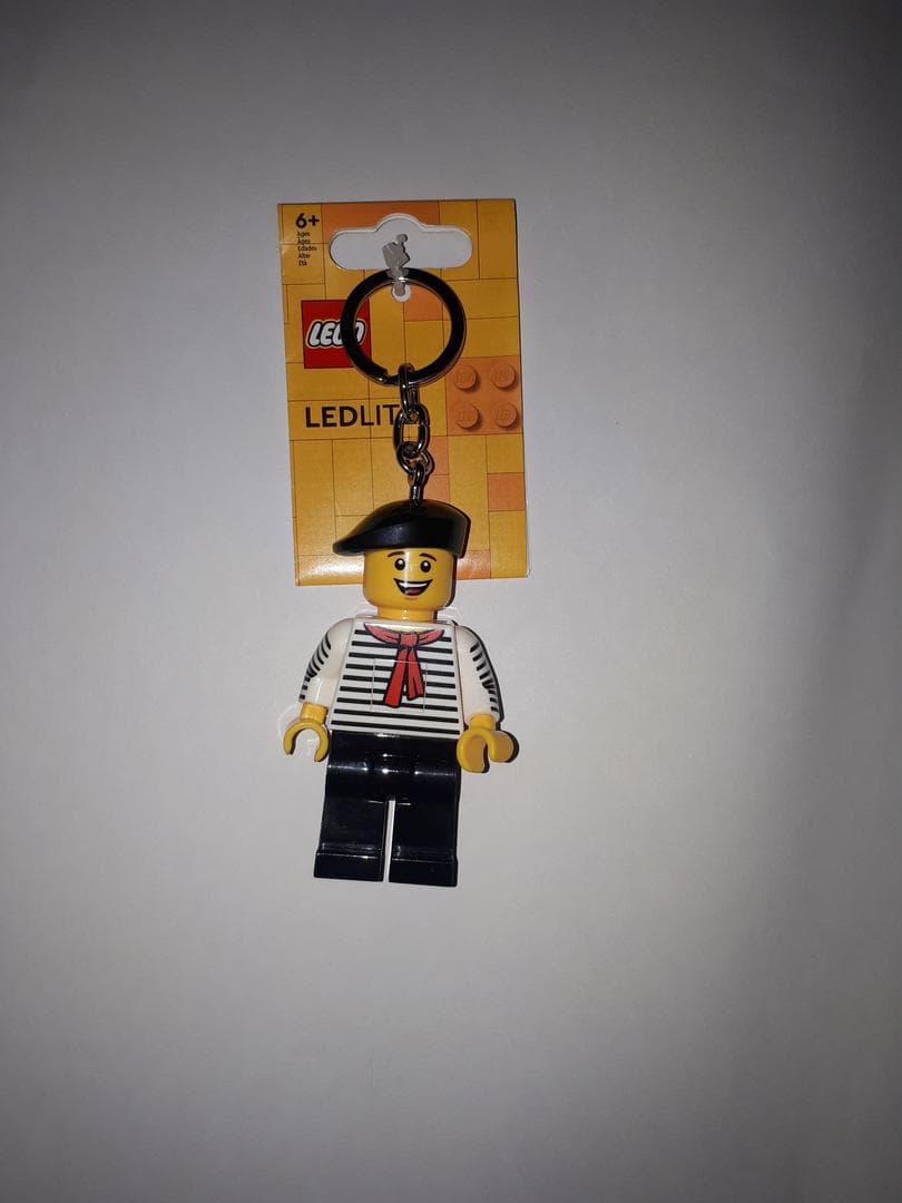 French Minifigure Key Light