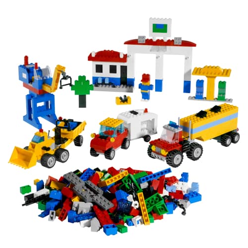 Ready, Steady Build, and Race LEGO set (#5483-1)