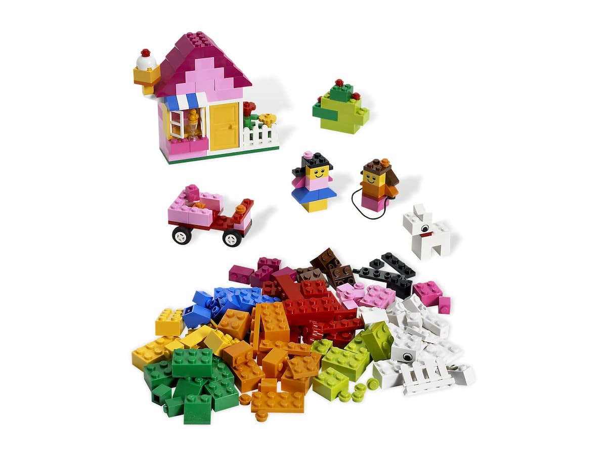 Pink Brick Box LEGO set (#5585-1, 2008)