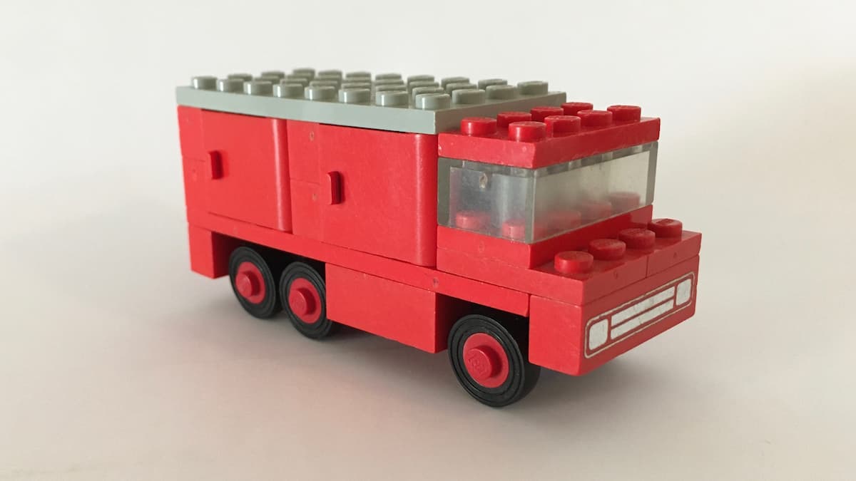 Fire Truck LEGO set (#602-2, 1970)