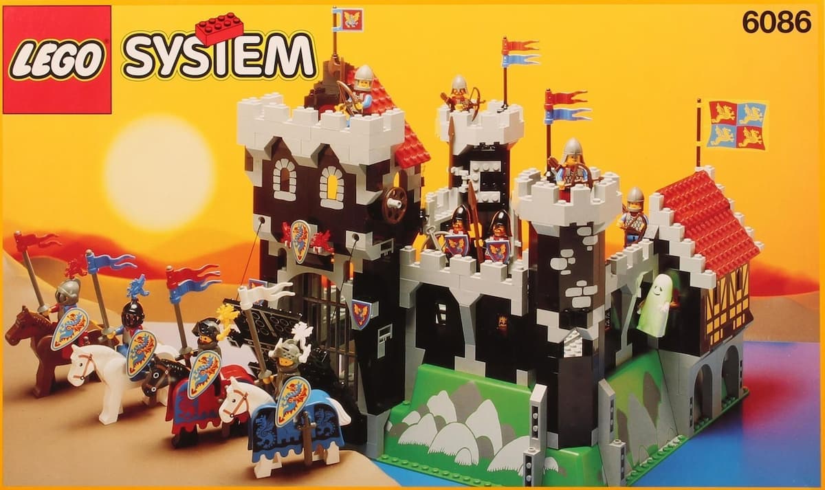 Black Knight's Castle LEGO set (#6086-1, 1992)