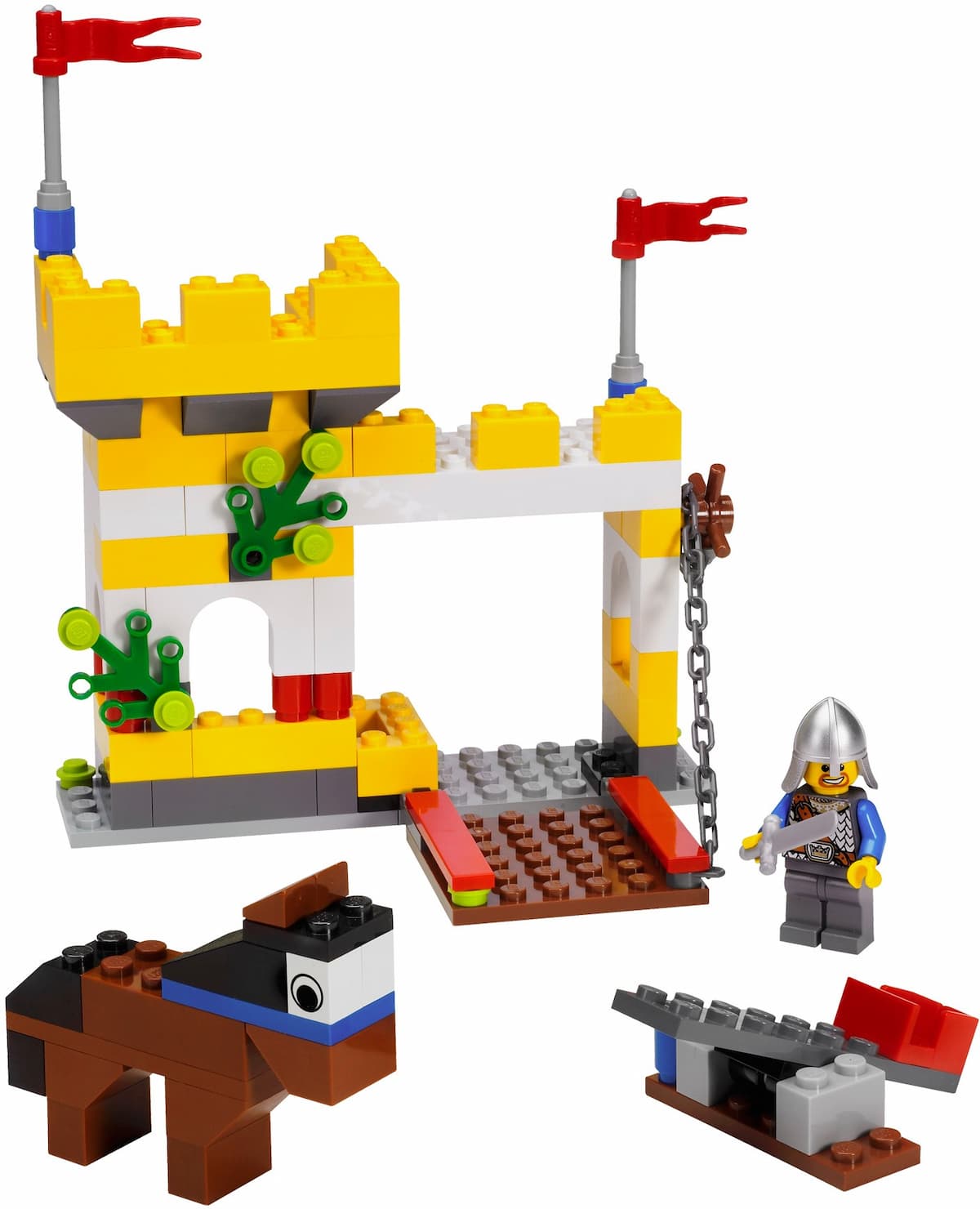 Castle Building Set LEGO set (#6193-1, 2009)