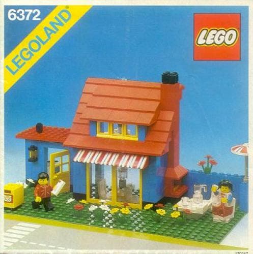 Town House LEGO set (#6372-1, 1982)