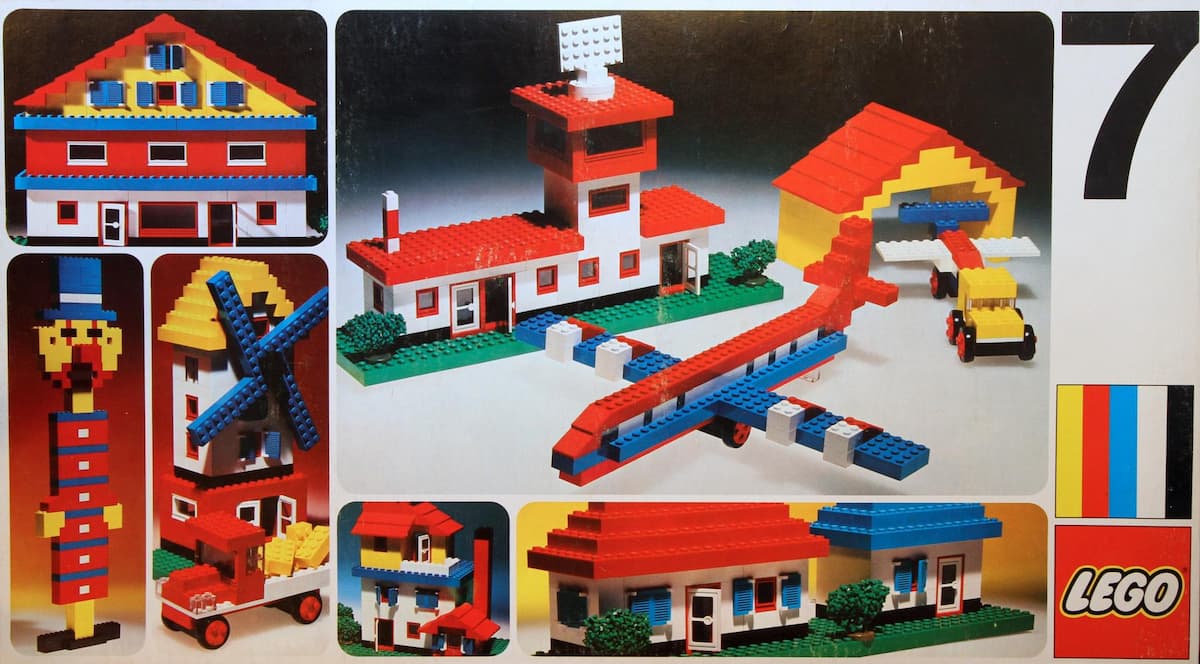 Basic Set LEGO set (#7-3, 1973)