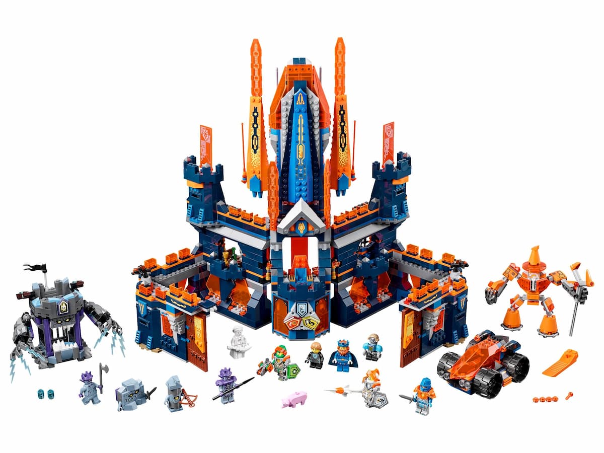 Knighton Castle LEGO set (#70357-1, 2017)