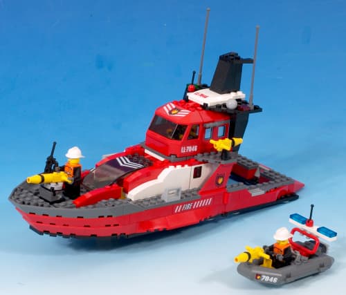 Fire Command Craft LEGO set (#7046-1)