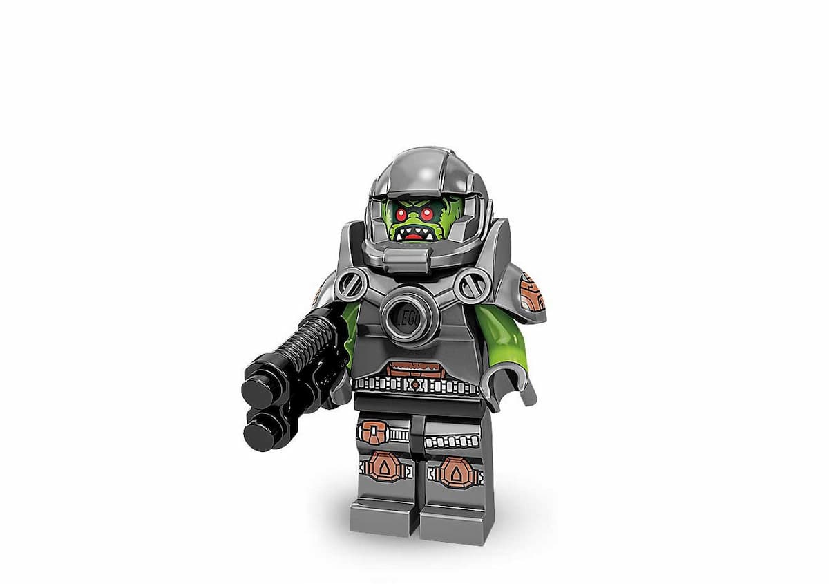 Alien Avenger LEGO set (#71000-11)