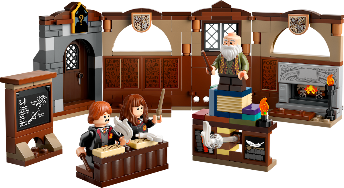 Hogwarts Castle: Charms Class LEGO set (#76442-1)