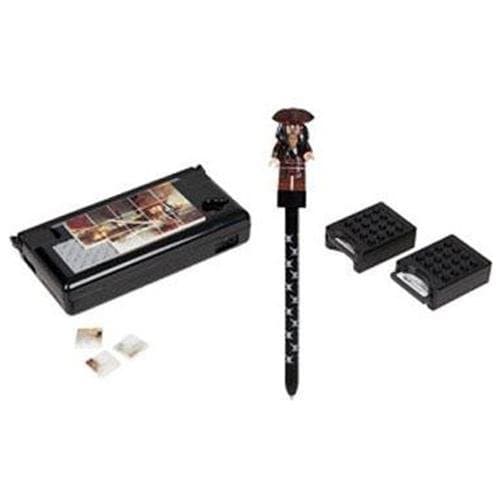 Armor Case Kit for Nintendo DSi - Pirates of the Caribbean LEGO set (#880033-1)