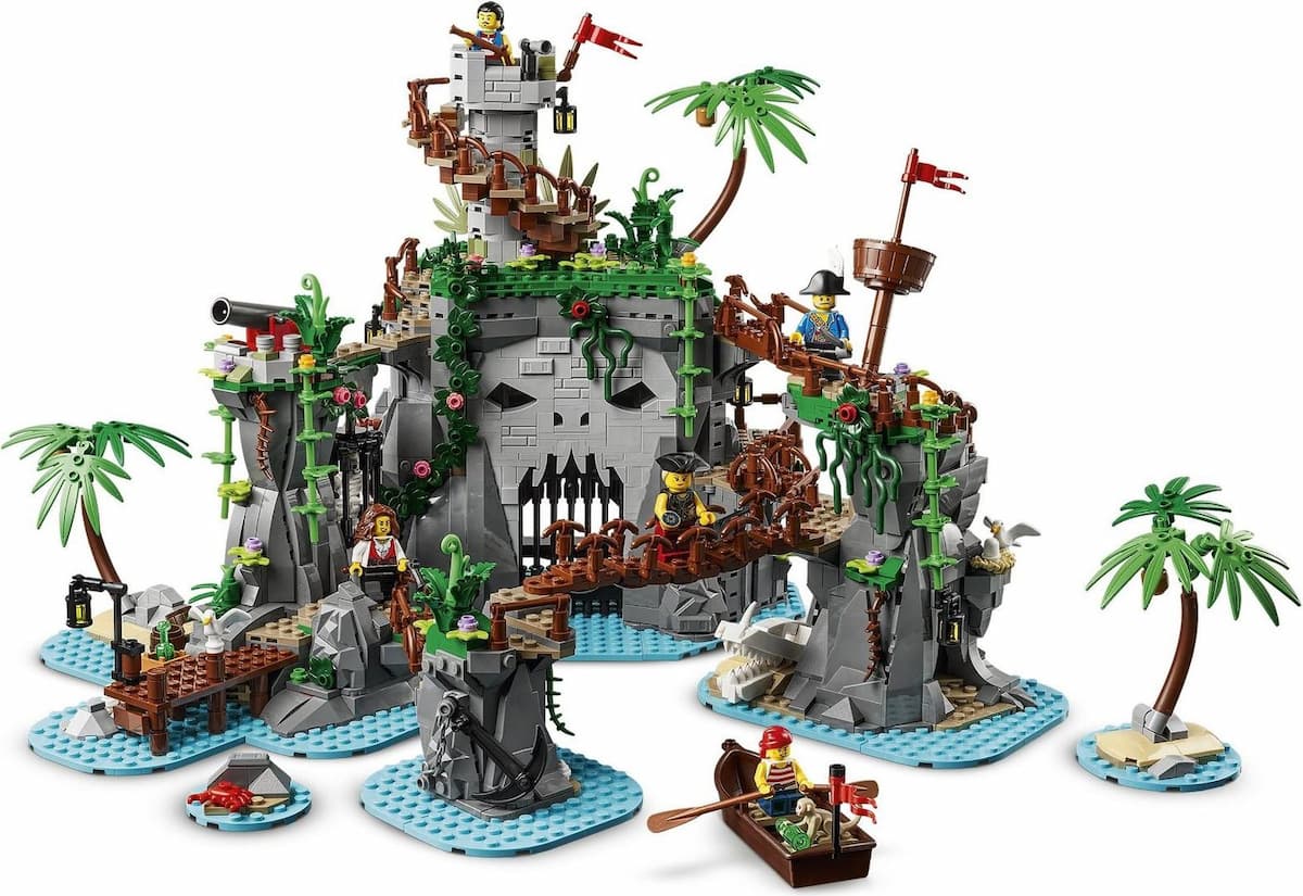 Ominous Isle LEGO set (#910038-1, 2024)