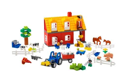 Farm LEGO set (#9227-1)