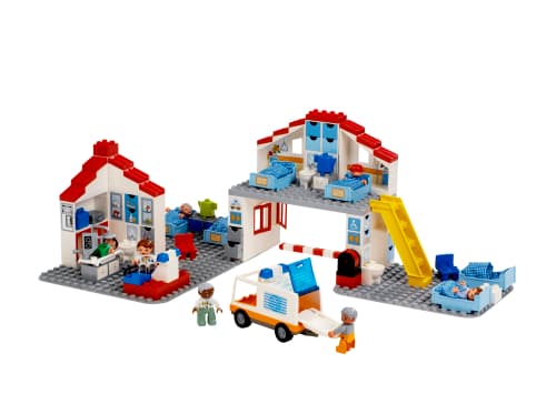 Hospital LEGO set (#9232-1)
