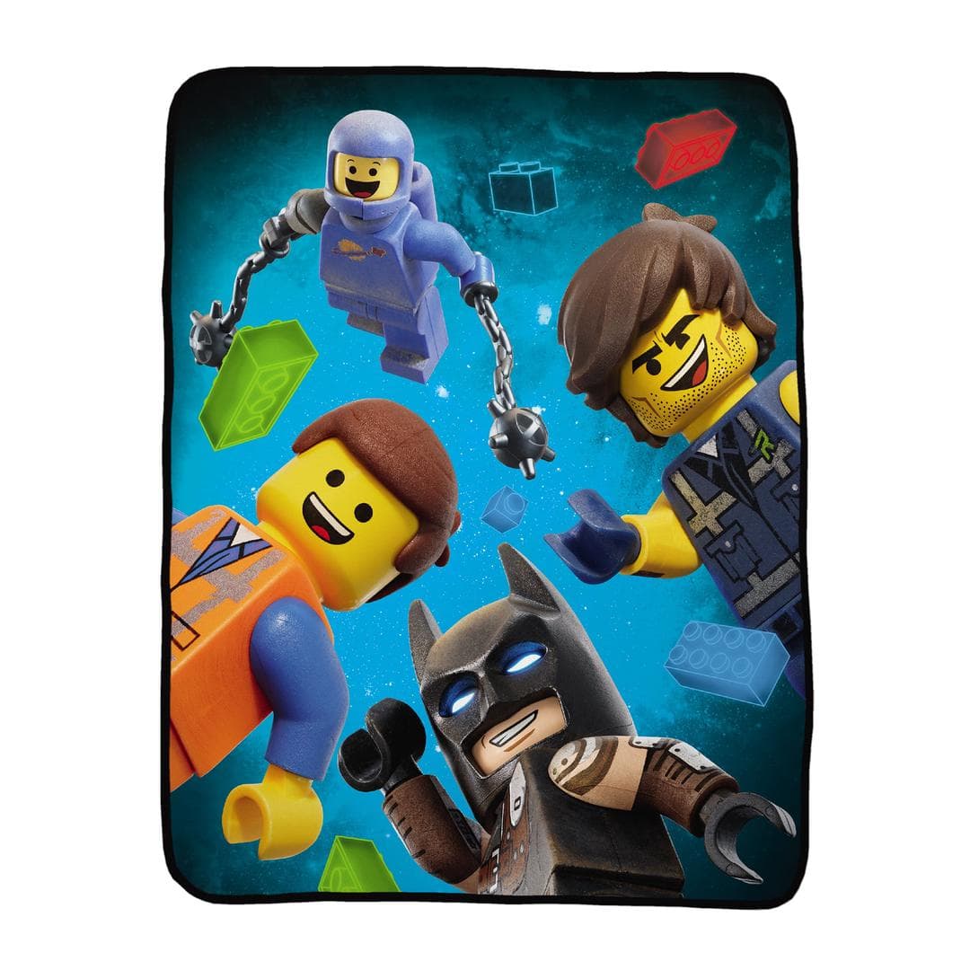 The LEGO Movie 2 Emmet and Batman Throw