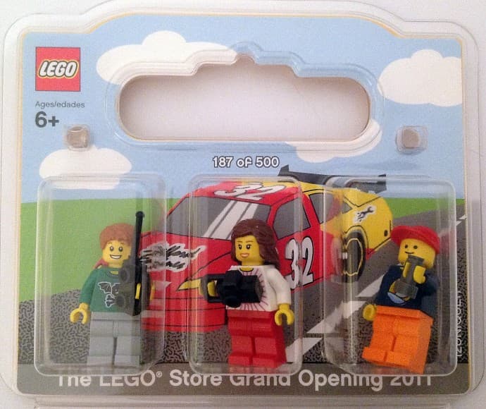 LEGO Store Grand Opening Exclusive Set, Castleton Square, Indianapolis, IN